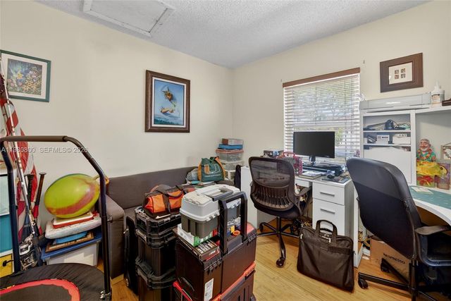 15260 SW 57th Street, Miami, FL 33193