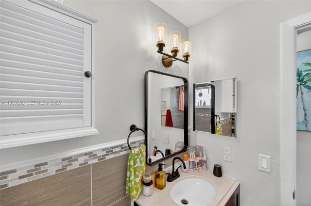 15260 SW 57th Street, Miami, FL 33193