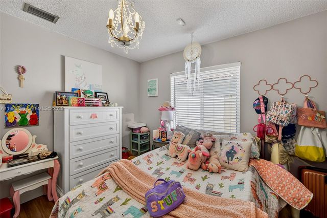 15260 SW 57th Street, Miami, FL 33193