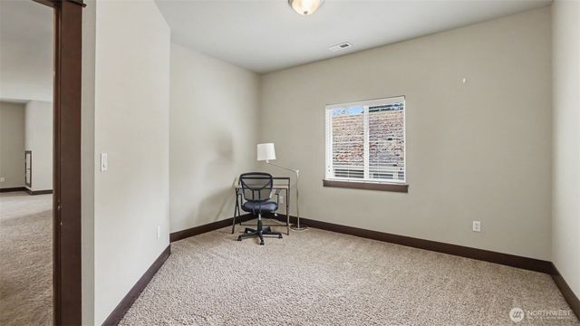 1357 Elma Place NE, Renton, WA 98059