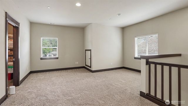 1357 Elma Place NE, Renton, WA 98059