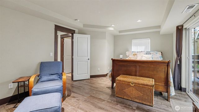 1357 Elma Place NE, Renton, WA 98059
