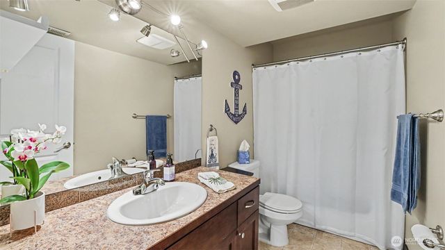 1357 Elma Place NE, Renton, WA 98059