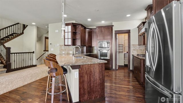 1357 Elma Place NE, Renton, WA 98059