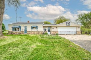9254 N Genesee Road, Mount Morris, MI 48458