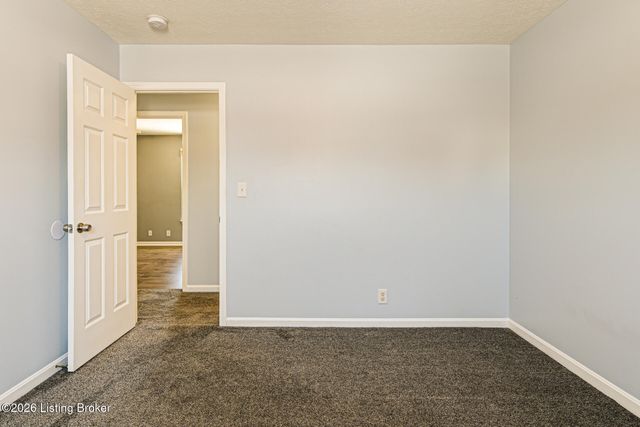 112 Benjamin Pl, Mt Washington, KY 40047