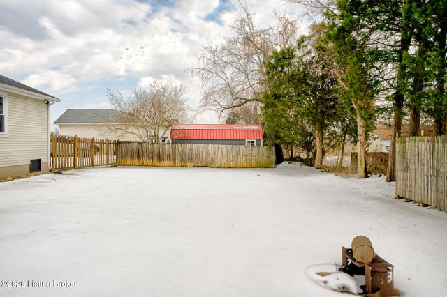 112 Benjamin Pl, Mt Washington, KY 40047