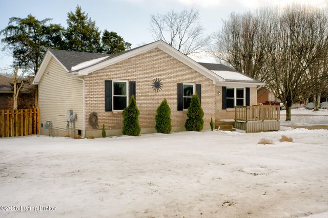 112 Benjamin Pl, Mt Washington, KY 40047