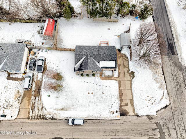 112 Benjamin Pl, Mt Washington, KY 40047