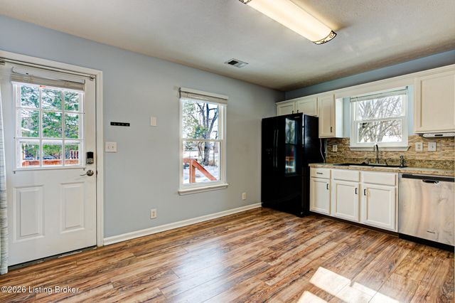 112 Benjamin Pl, Mt Washington, KY 40047