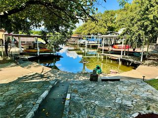 609 Brazos Harbor Circle, Granbury, TX 76048