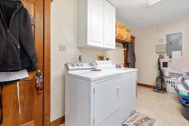 209 PARK RIDGE CT, Front Royal, VA 22630