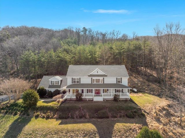 209 PARK RIDGE CT, Front Royal, VA 22630