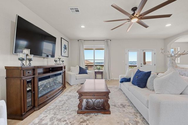 302 Southwind RD, Lago Vista, TX 78645