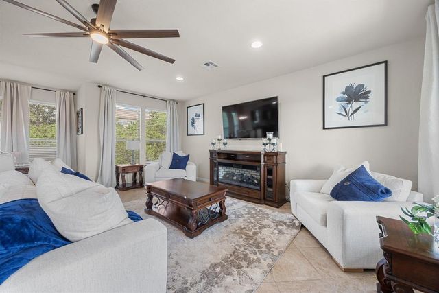 302 Southwind RD, Lago Vista, TX 78645