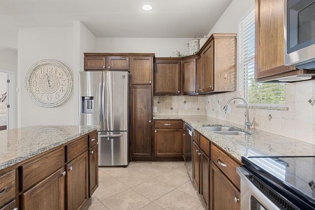 302 Southwind RD, Lago Vista, TX 78645