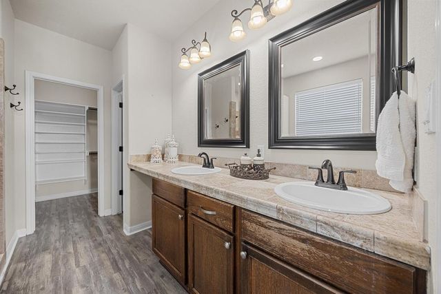 302 Southwind RD, Lago Vista, TX 78645