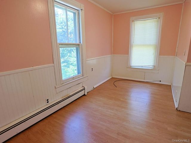 4 Lincoln Street, Middletown, NY 10940