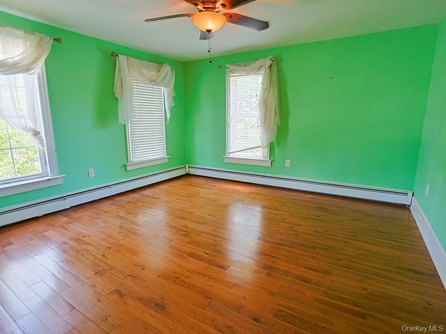 4 Lincoln Street, Middletown, NY 10940