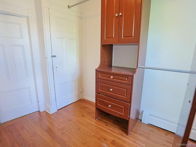 4 Lincoln Street, Middletown, NY 10940
