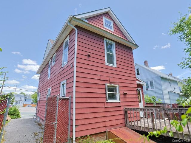 4 Lincoln Street, Middletown, NY 10940