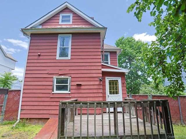 4 Lincoln Street, Middletown, NY 10940