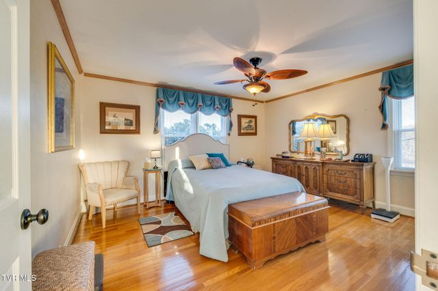 317 Sunnybrook Drive, Bristol, TN 37620