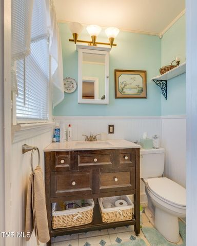 317 Sunnybrook Drive, Bristol, TN 37620