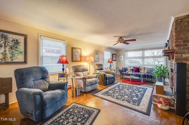 317 Sunnybrook Drive, Bristol, TN 37620