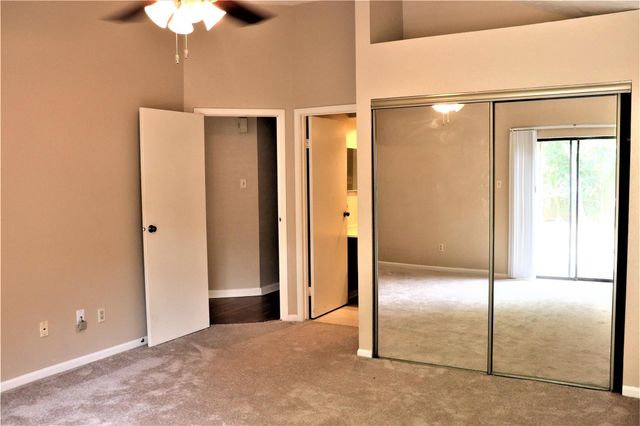 7718 High Village Drive 220, Houston, TX 77095