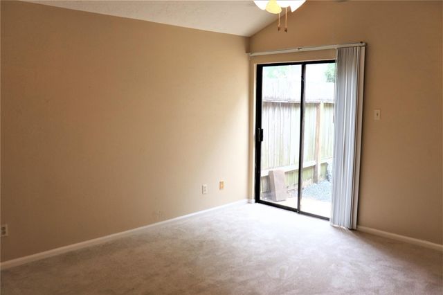 7718 High Village Drive 220, Houston, TX 77095