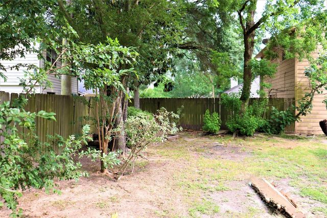 7718 High Village Drive 220, Houston, TX 77095