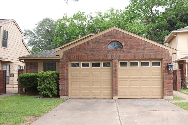 7718 High Village Drive 220, Houston, TX 77095