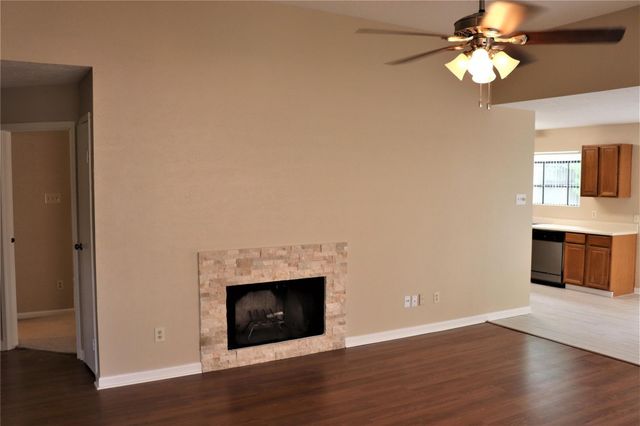 7718 High Village Drive 220, Houston, TX 77095