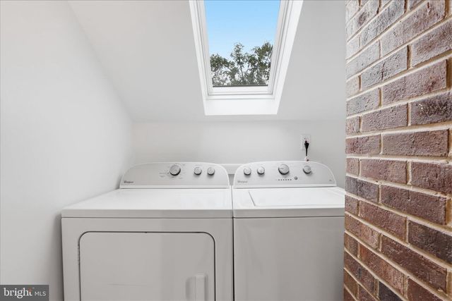 6939 WICK LN, Rockville, MD 20855