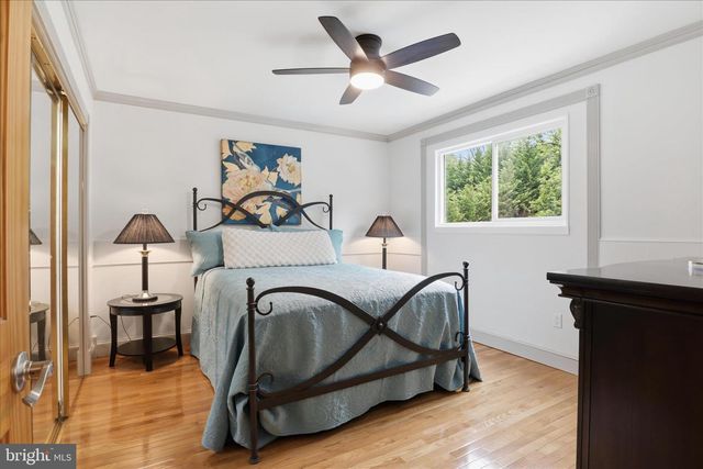 6939 WICK LN, Rockville, MD 20855