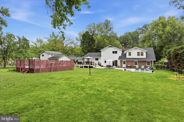 6939 WICK LN, Rockville, MD 20855