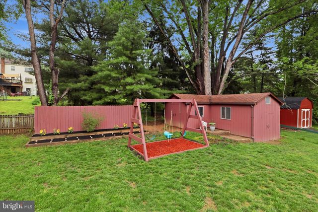 6939 WICK LN, Rockville, MD 20855