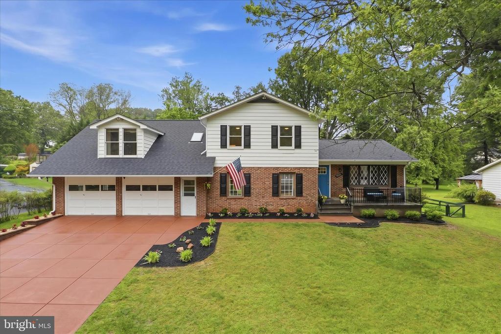 6939 WICK LN, Rockville, MD 20855