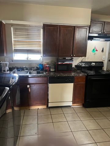 5843 Bluffman Drive, Dallas, TX 75241