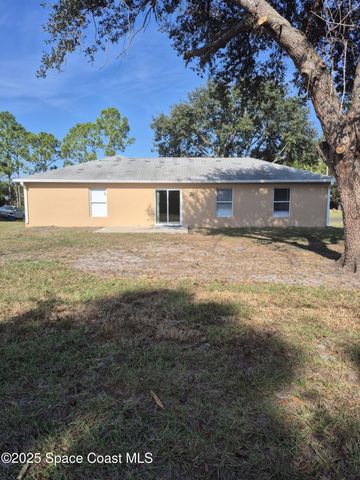 1042 SE Lava Street SE, Palm Bay, FL 32909