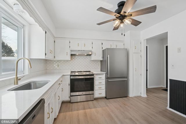 9772 Trenton Lane N, Maple Grove, MN 55369