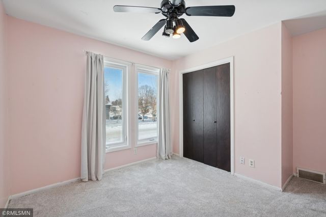 9772 Trenton Lane N, Maple Grove, MN 55369