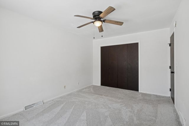 9772 Trenton Lane N, Maple Grove, MN 55369