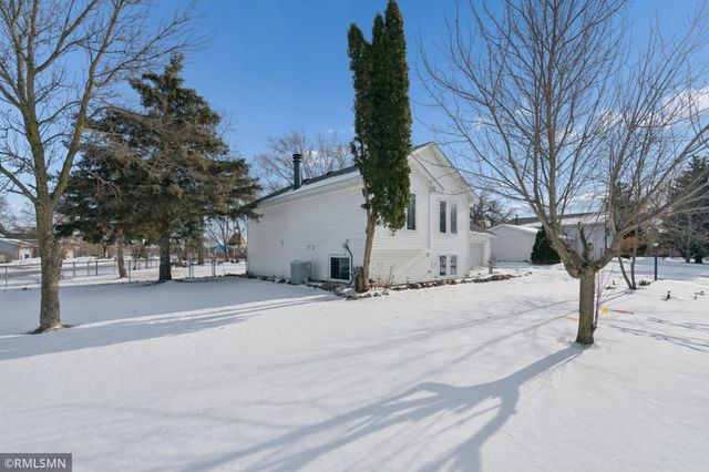 9772 Trenton Lane N, Maple Grove, MN 55369