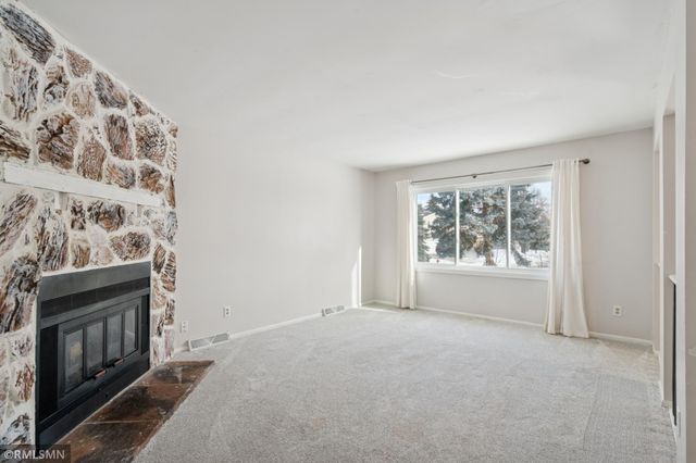 9772 Trenton Lane N, Maple Grove, MN 55369