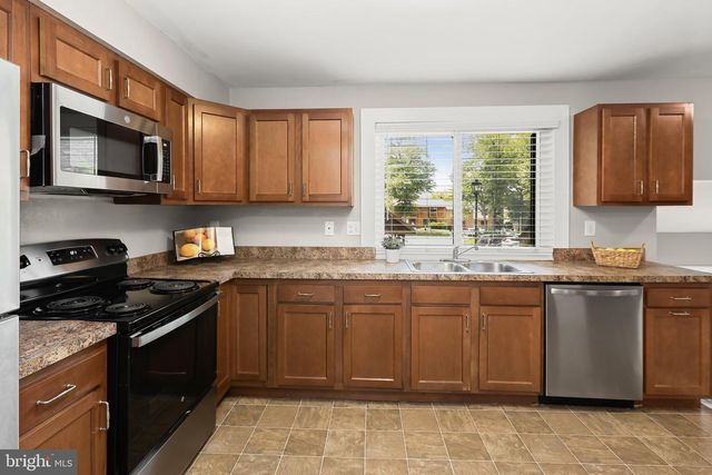7320 KERRY HILL CT, Columbia, MD 21045