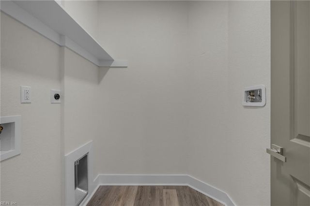 215 N 5th ST, Suffolk, VA 23434
