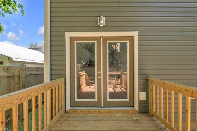 215 N 5th ST, Suffolk, VA 23434