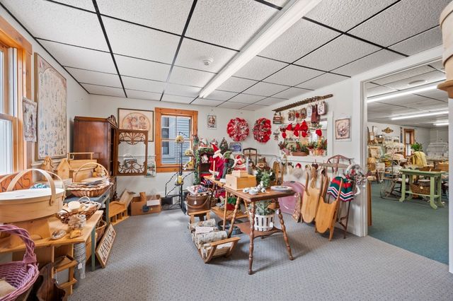 14 Church Street, Kingston, NH 03848